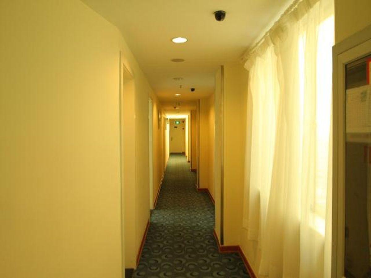 7 Days Inn (Shanghai Lujiazui Shimao Binjiang Huayuan) 13/25