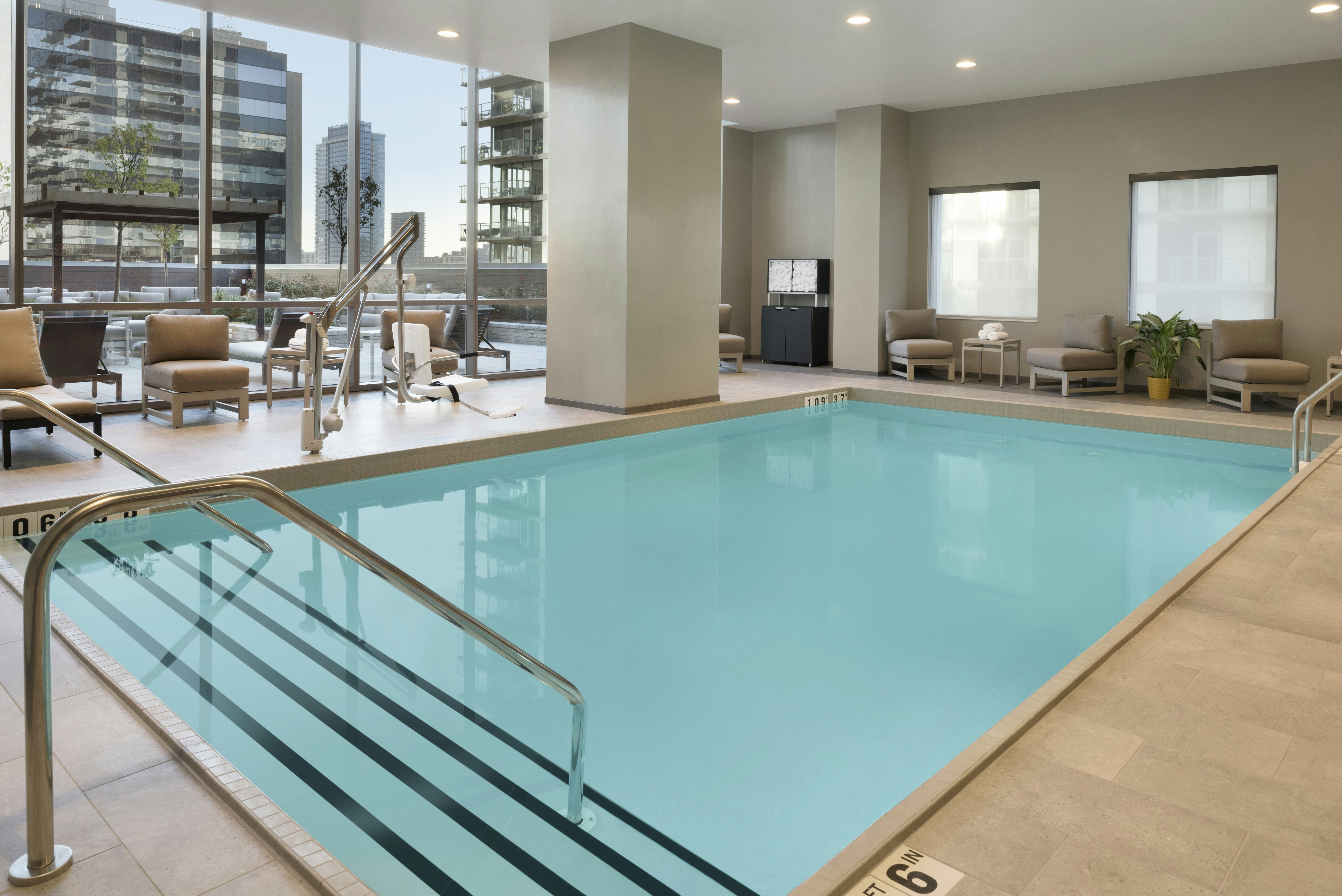 Homewood Suites by Hilton Chicago West Loop Fulton Market Area 20/48