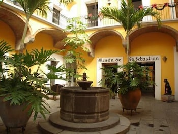 Hotel Meson de San Sebastian 7/50