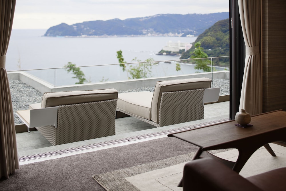 The Hiramatsu Hotels & Resorts Atami 6/66