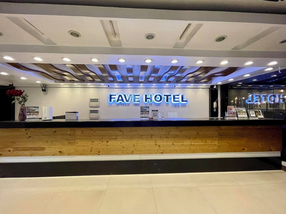 Fave Hotel Angeles City 9/37