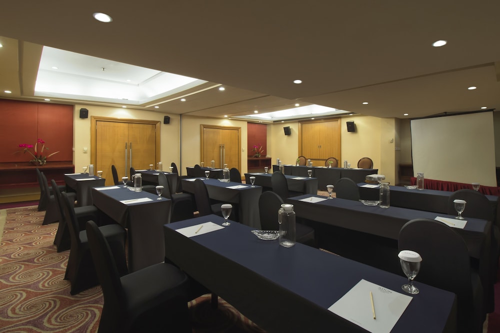 Aston Manado Hotel 38/40