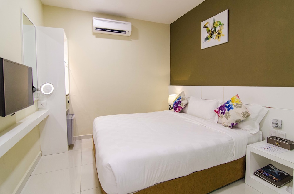 Mornington Hotel Bukit Permata 12/27