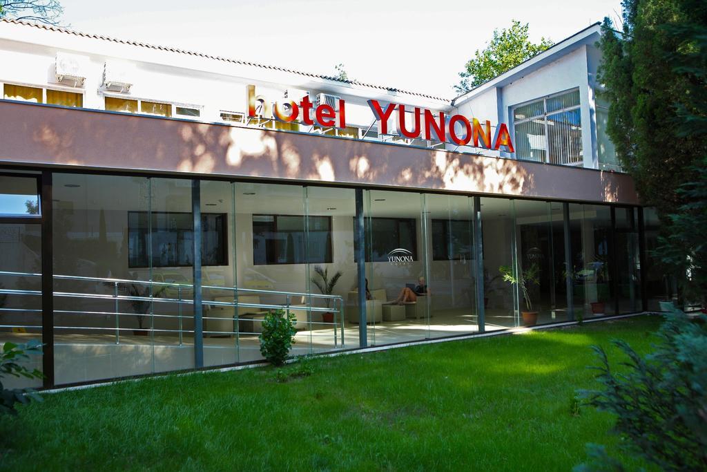 Yunona 1/22
