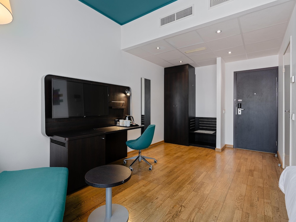 Park Inn By Radisson Central Tallinn 72/76