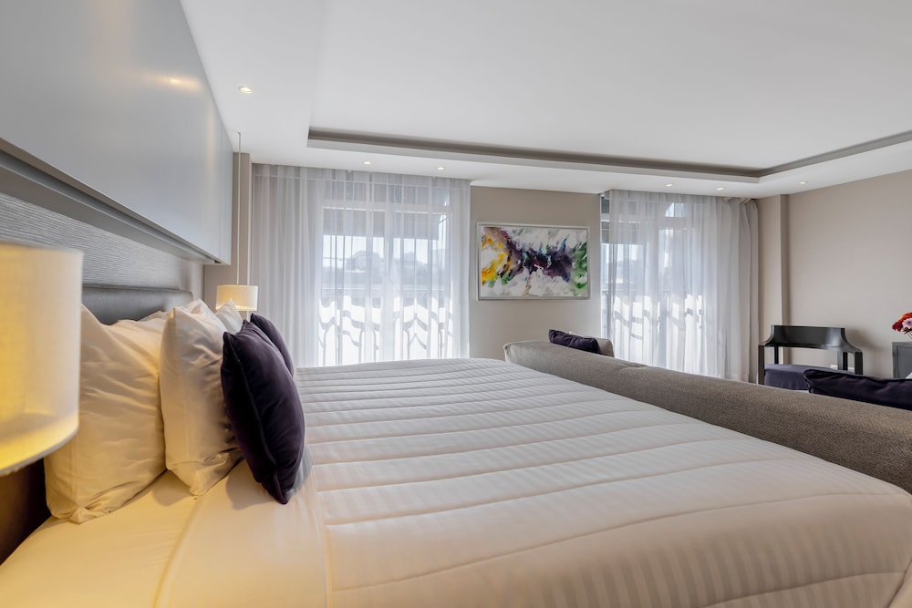 Isaaya Hotel Boutique By Wtc 13/50