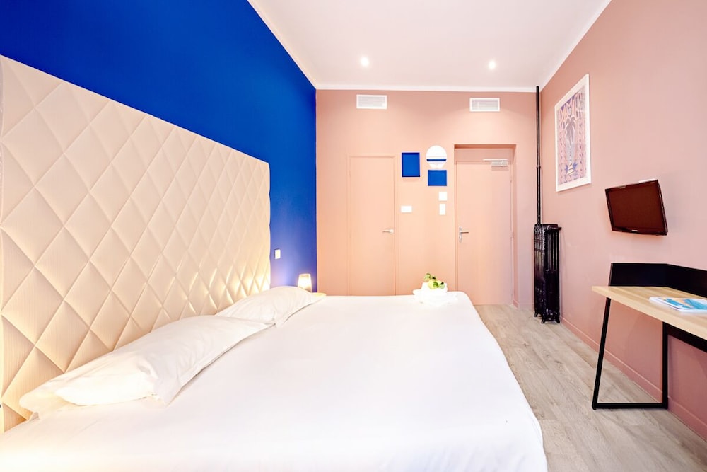 Hotel Lemon 12/50