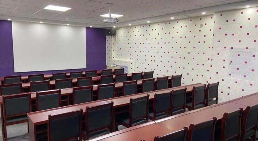 GreenTree Inn Langfang Guangyang District Guangyang Avenue North Yongxing Road Express Hotel 36/50