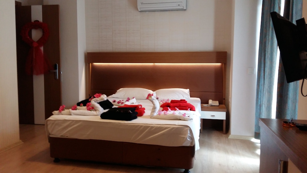 Supreme Hotel Marmaris 5/29