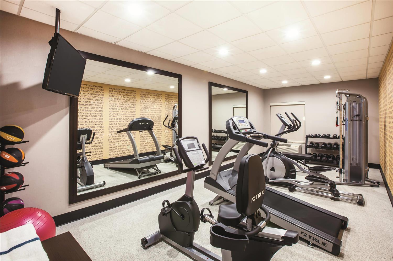 La Quinta Inn & Suites by Wyndham Baton Rouge Denham Springs 18/44