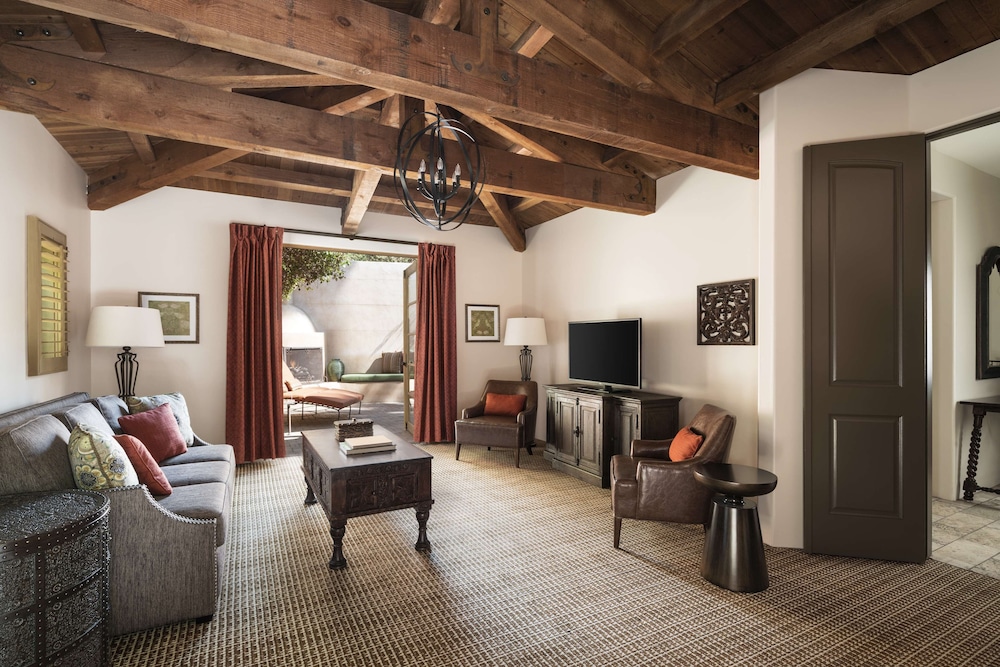 Royal Palms Resort And Spa In the Unbound Collection By Hyatt Formerly Royal Palms Resort And Spa 42/76