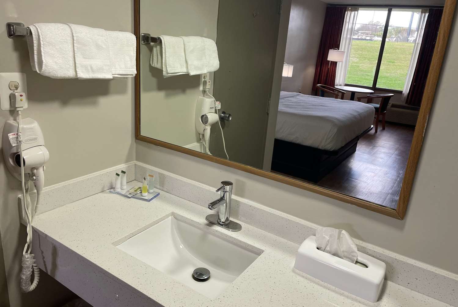 Days Inn by Wyndham Valdosta/Near Valdosta Mall 38/41