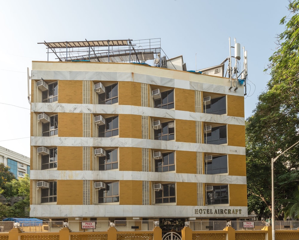 Hotel Aircraft International 4/51