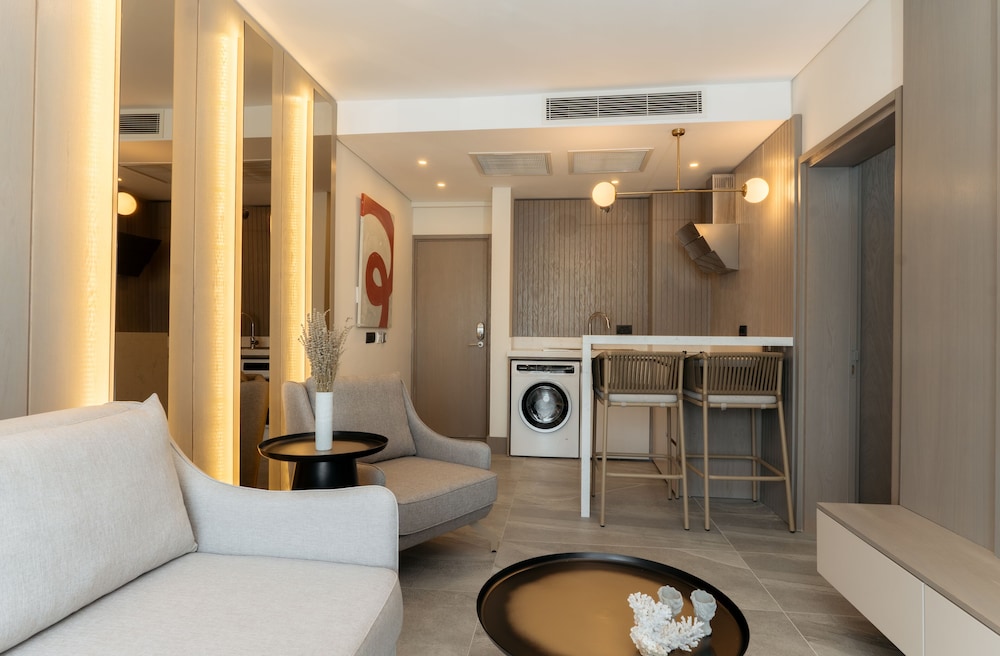 Astrid Hotel 10/63