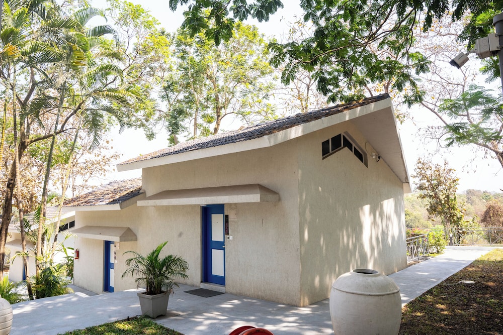 U Rivergate Karjat 4/58