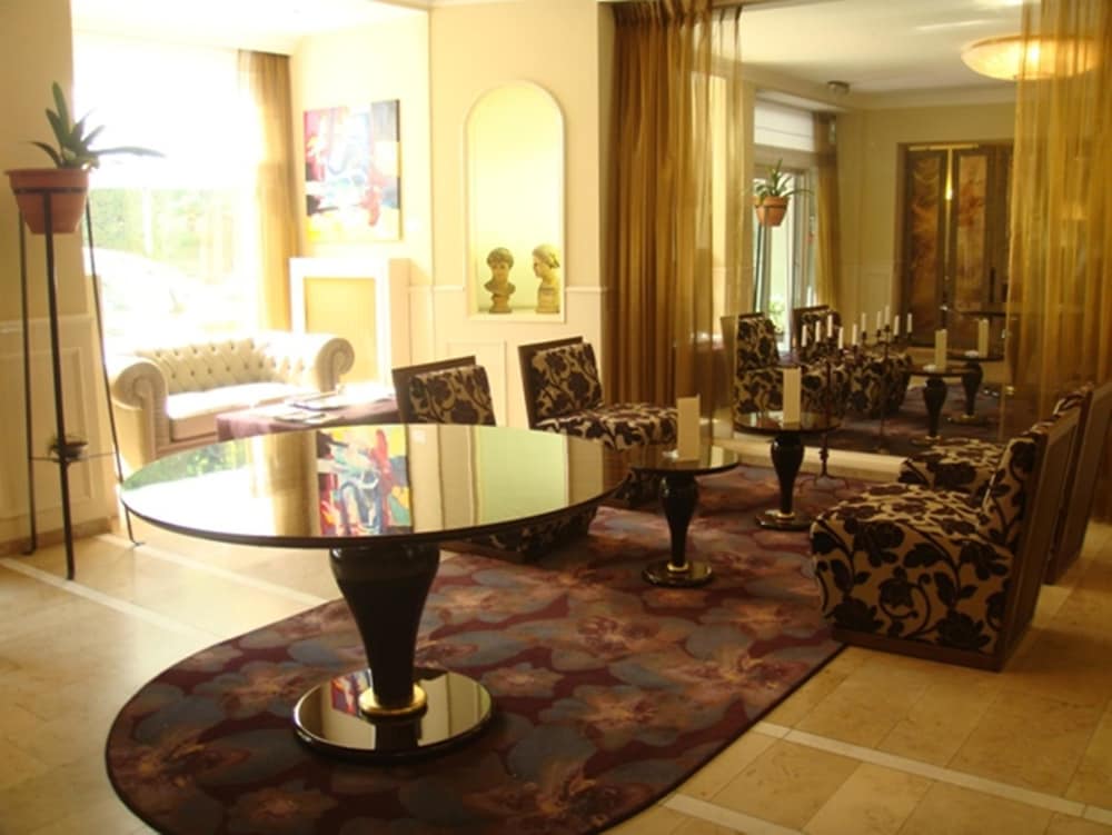 restaurant-cafeteria