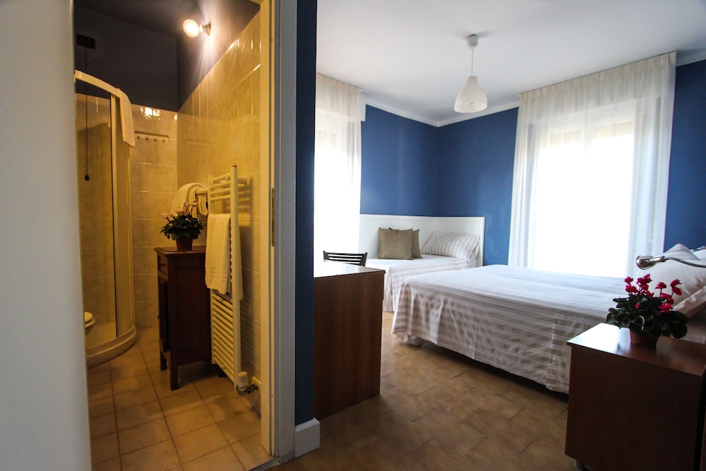 Bardolino Hotel 23/41