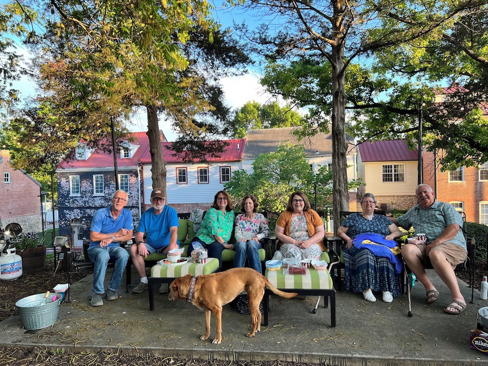 Captain Wohlt Inn Bed Breakfast 63/76