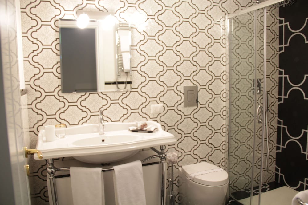 Ingrami Suites 71/72