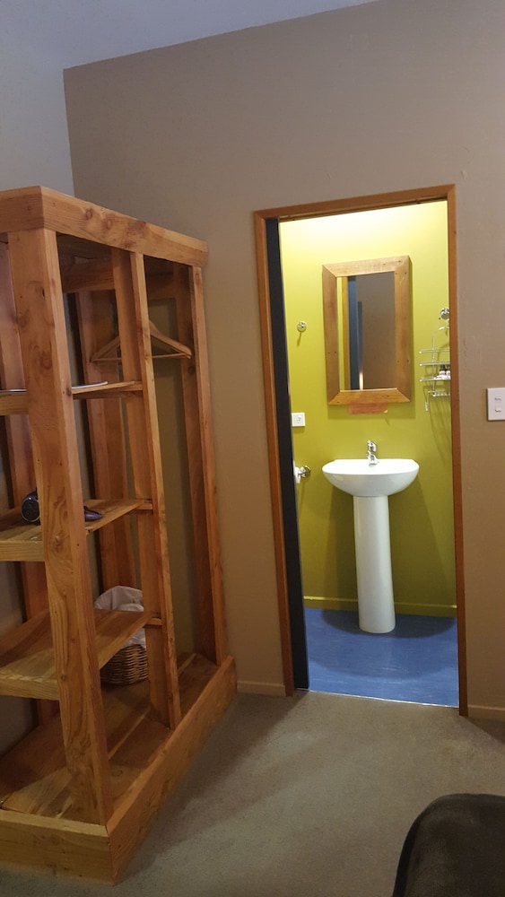 Ski Time Lodge 27/46