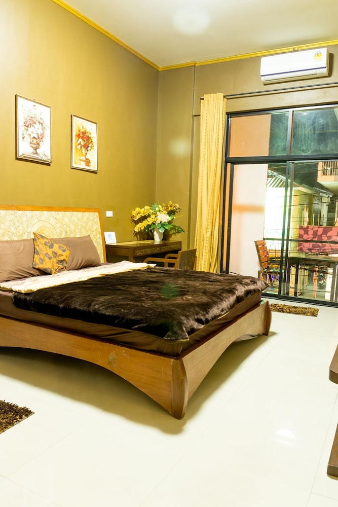 Iris Hostel 22/40