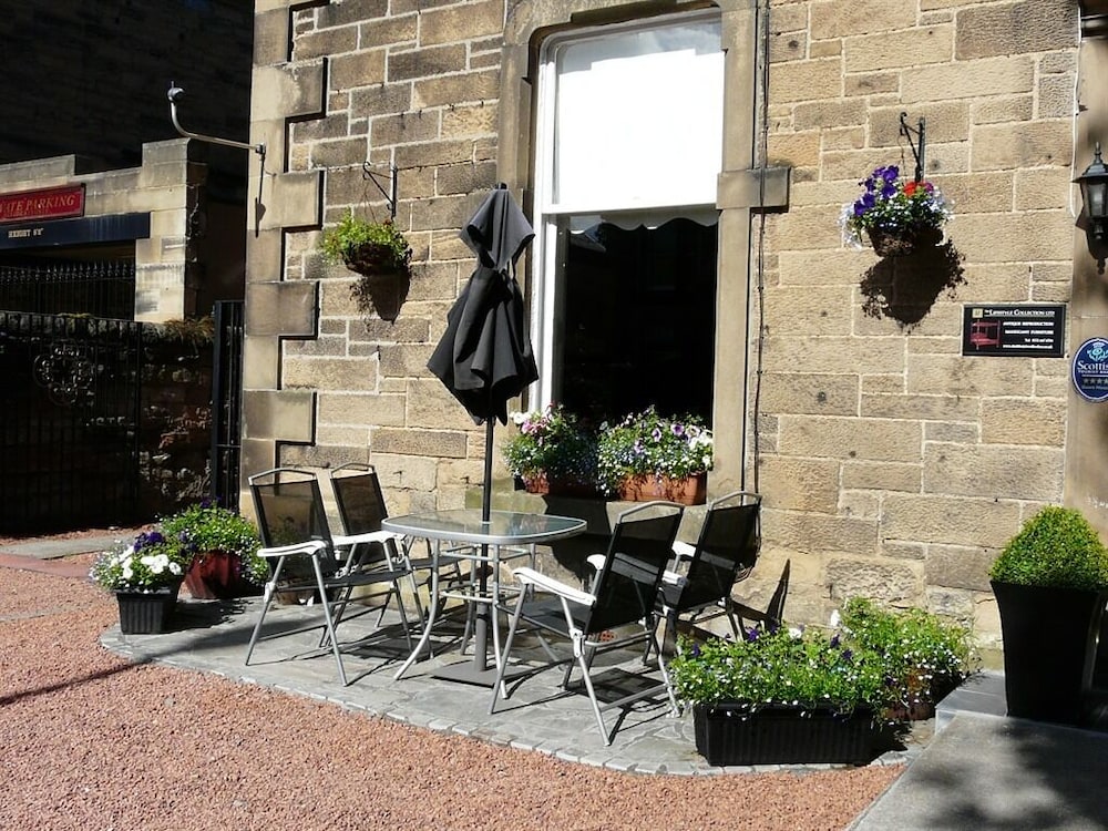 Glenalmond House 56/76