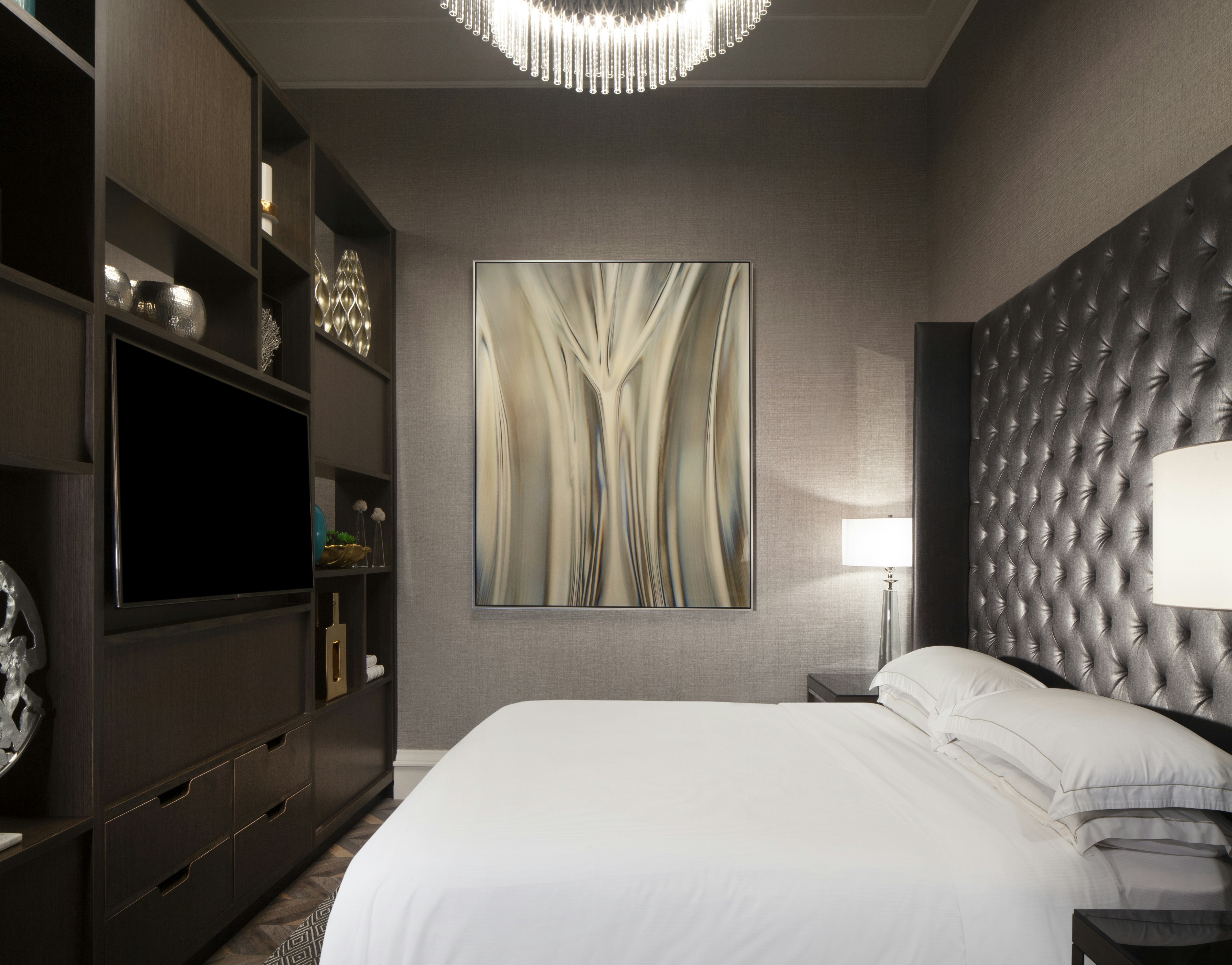1 BEDROOM, PRESIDENTIAL, SUITE, KING BED