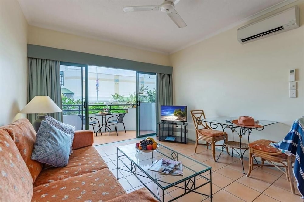 MID CITY LUXURY SUITES 13/26