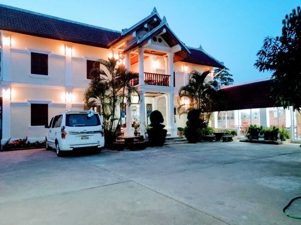 Phonepraseuth Guesthouse 62/69