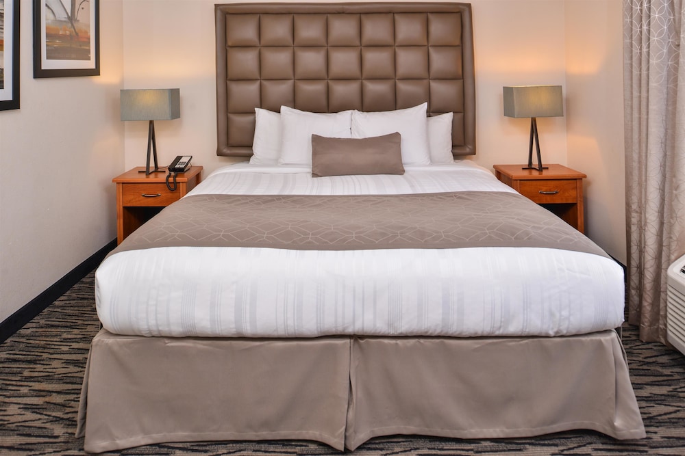 Best Western Plus Mountain View Auburn Inn 11/38
