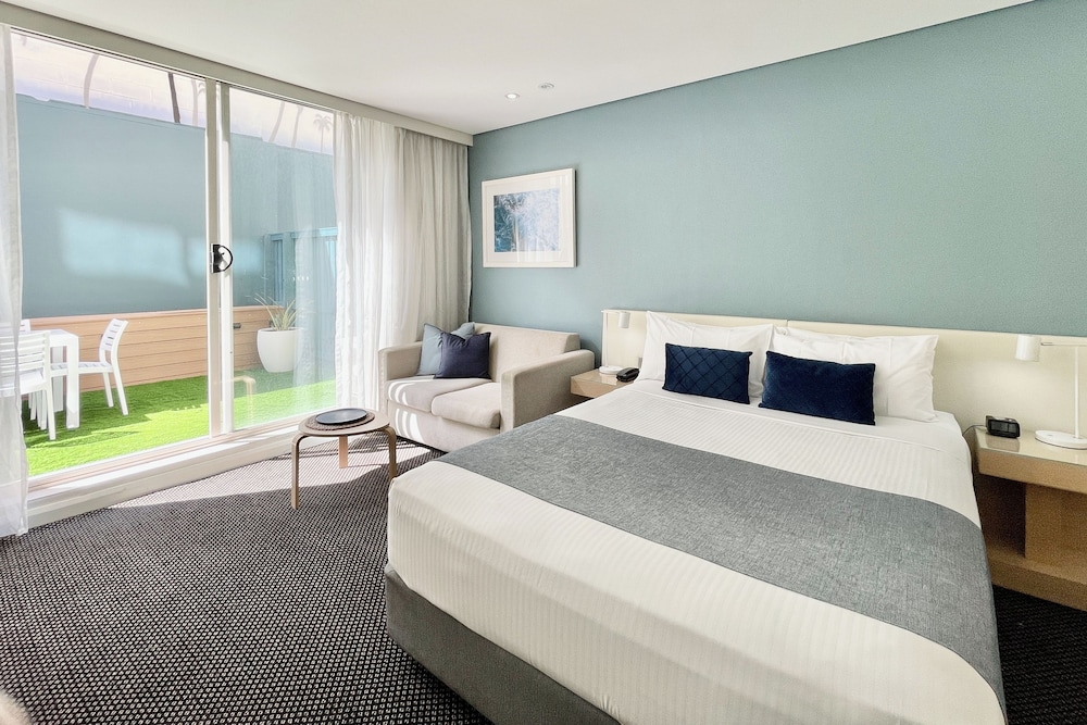 Coogee Sands Hotel And Apartments 13/65