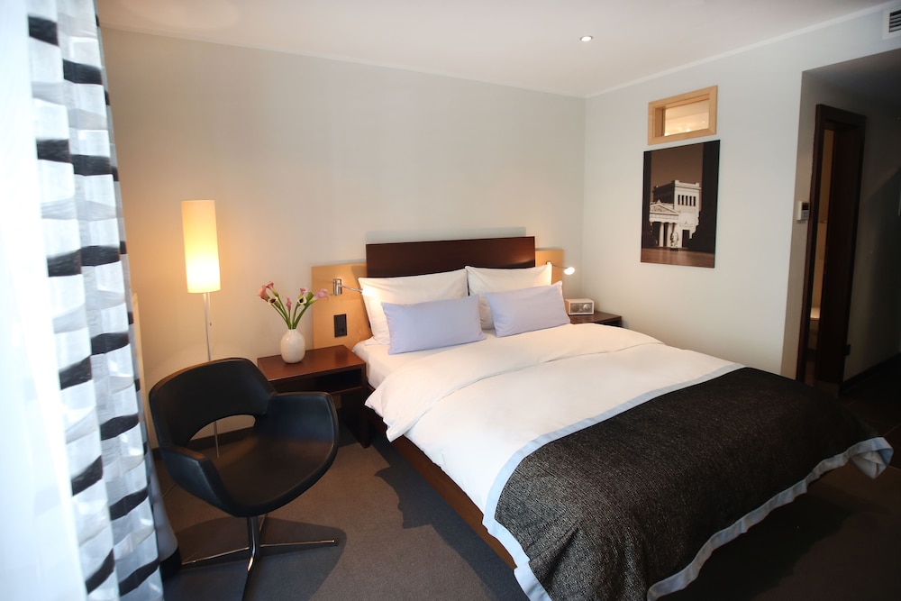 Schiller5 Hotel 14/44