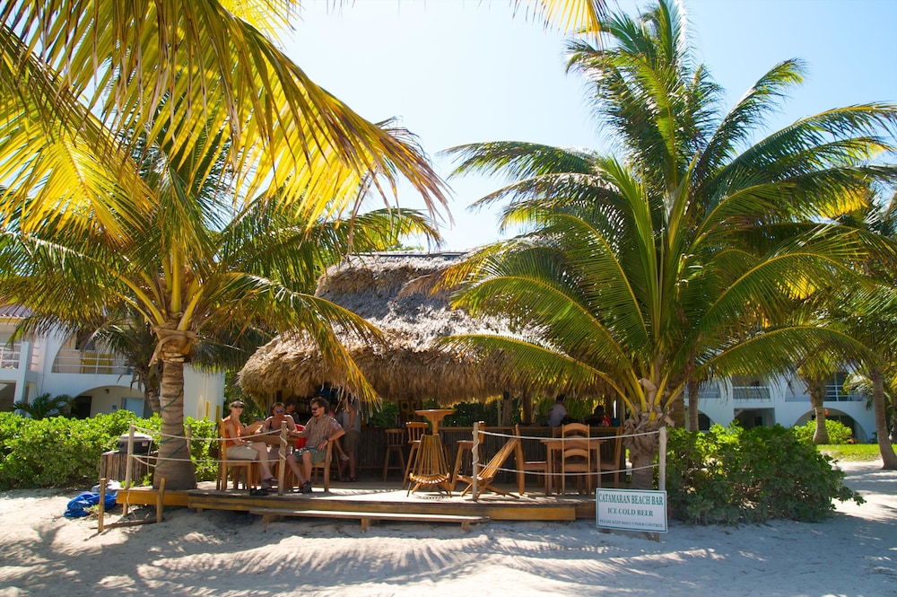Caribbean Villas Hotel 65/77