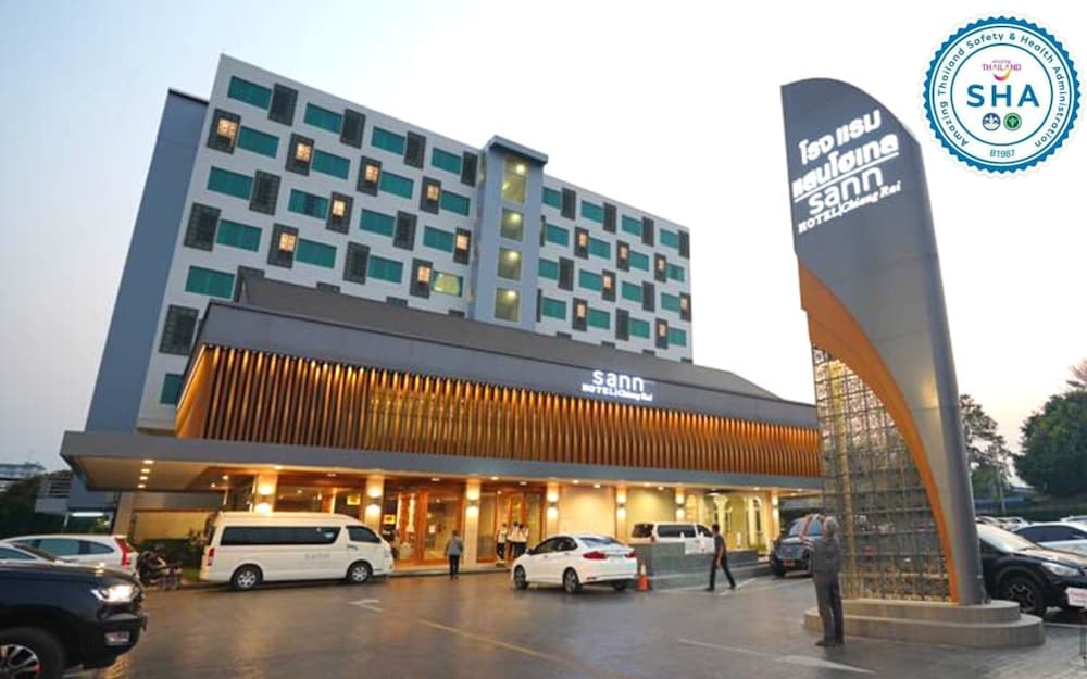Sann Hotel 3/36