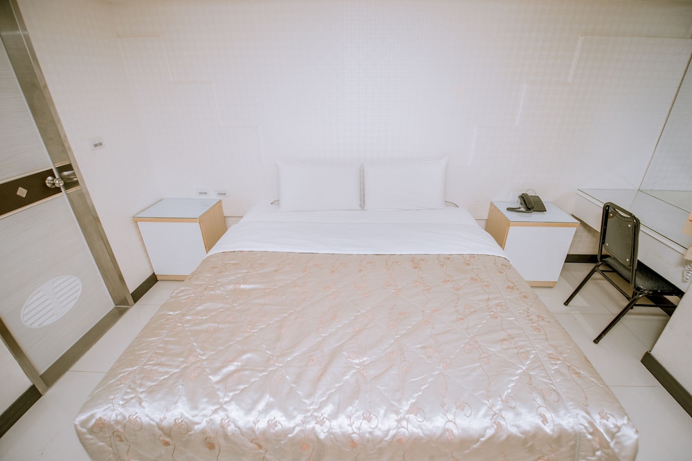 Guide Hotel Taoyuan Fuxing 38/76