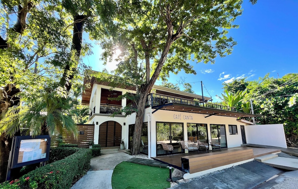 Hotel Cantarana 43/50