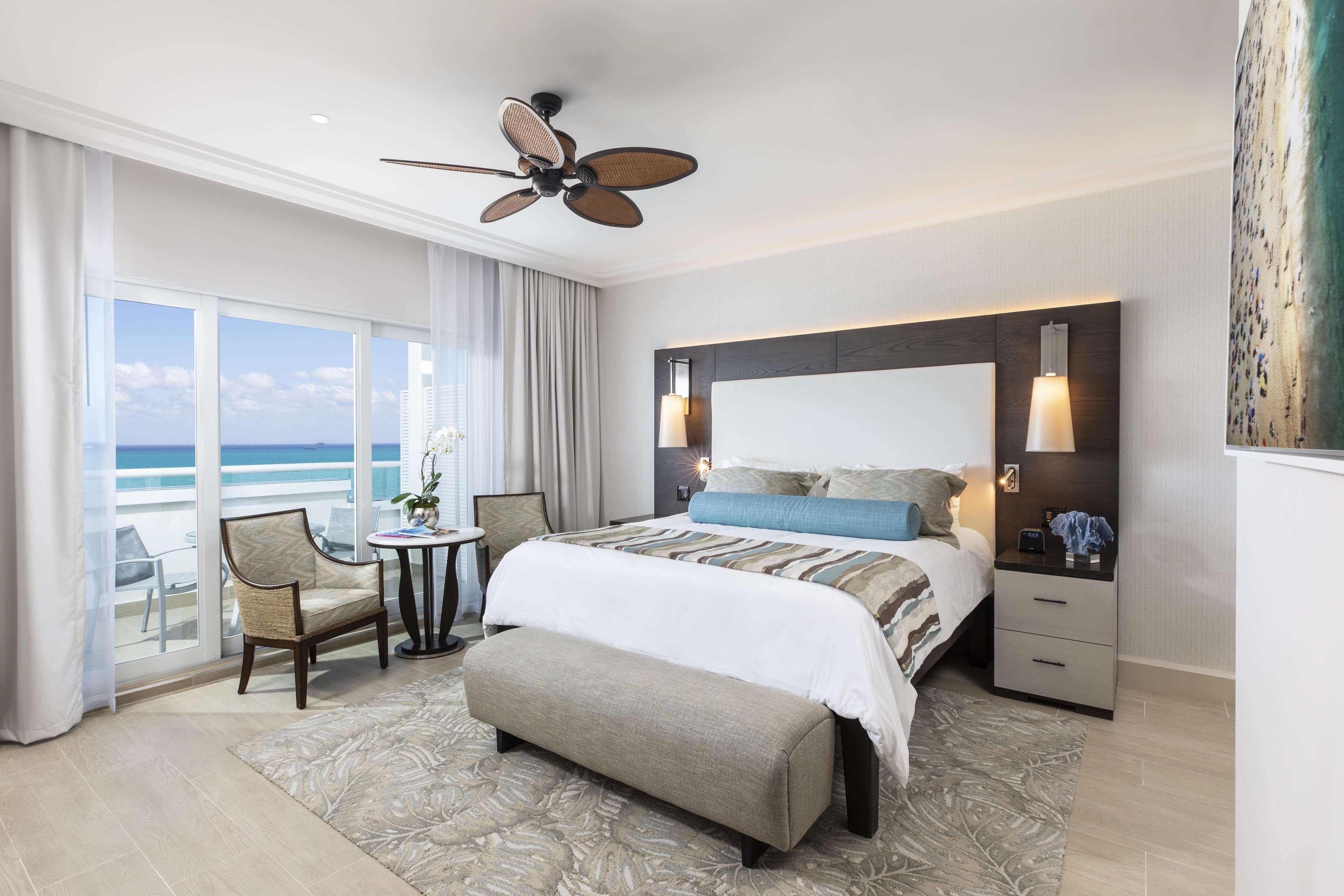 1 Bedroom, Suite, King Bed, Ocean Front