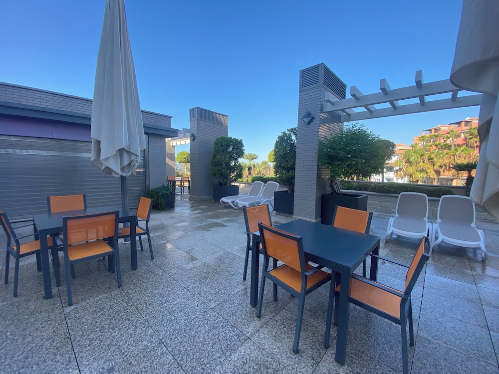 ArtPlatinum Suites and Apartments 20/33