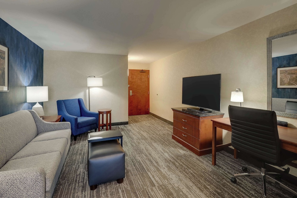 Drury Inn Suites Mt Vernon 33/50