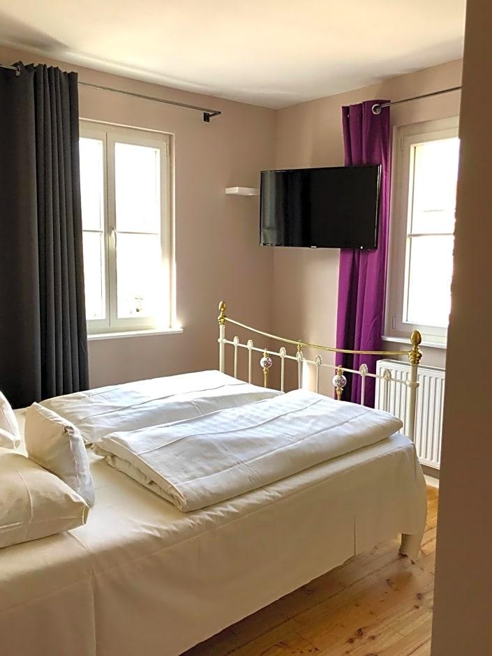 Hotel Alexander 5/50