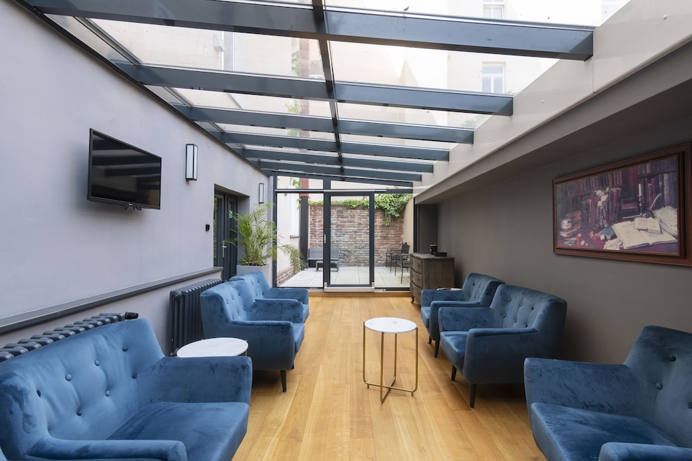 numa l Root Rooms and Apartments 59/81