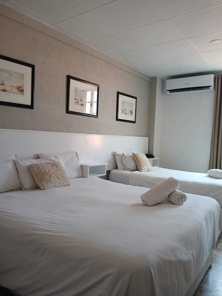1 BEDROOM, FAMILY, TRIPLE