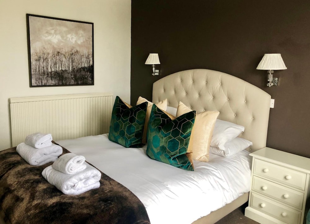 Hotel Wroxham 24/75