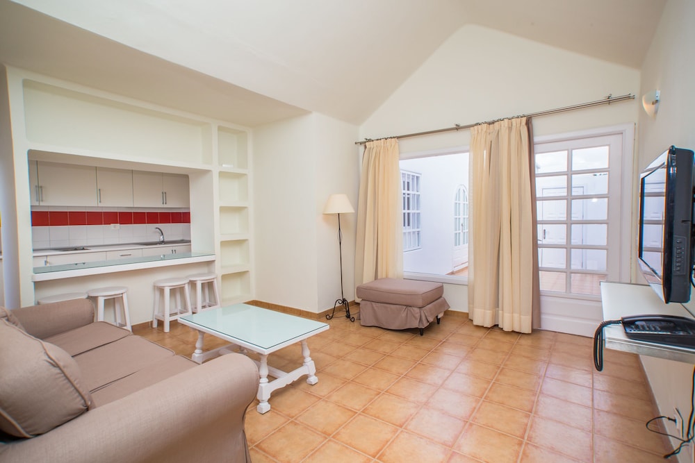 Apartamentos LIVVO Las Gaviotas 40/65
