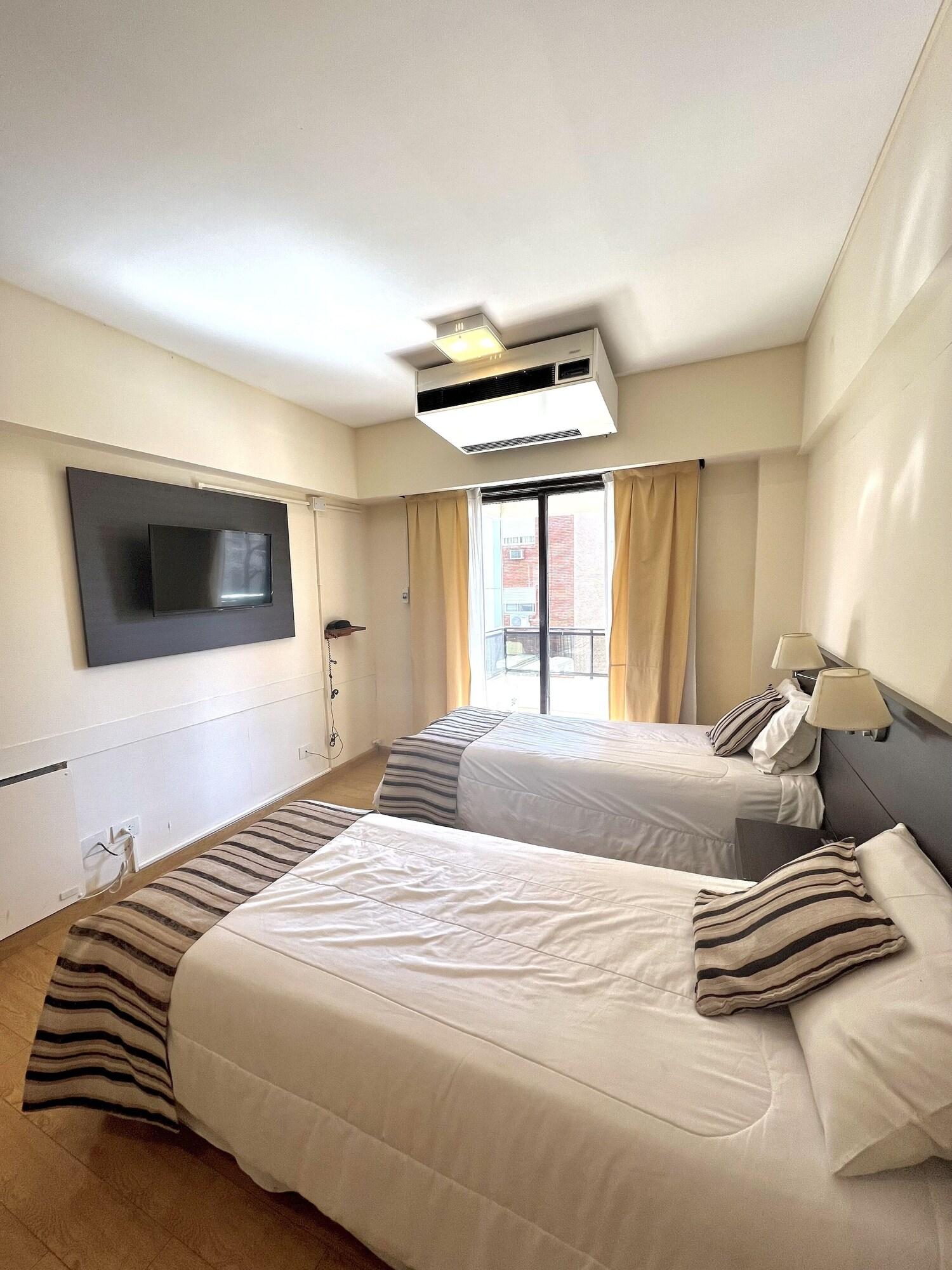 غرفة قياسية ثلاثية، Golf Tower Suites Apartments 4/4