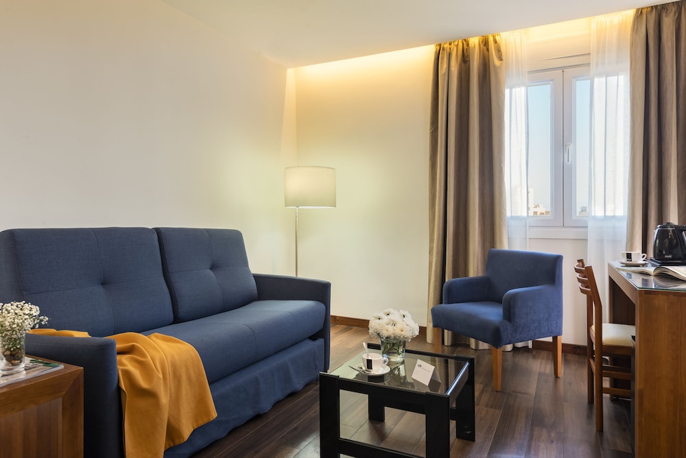 Hotel de Francia Y Paris 33/61
