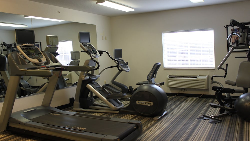 Candlewood Suites Tulsa 31/54
