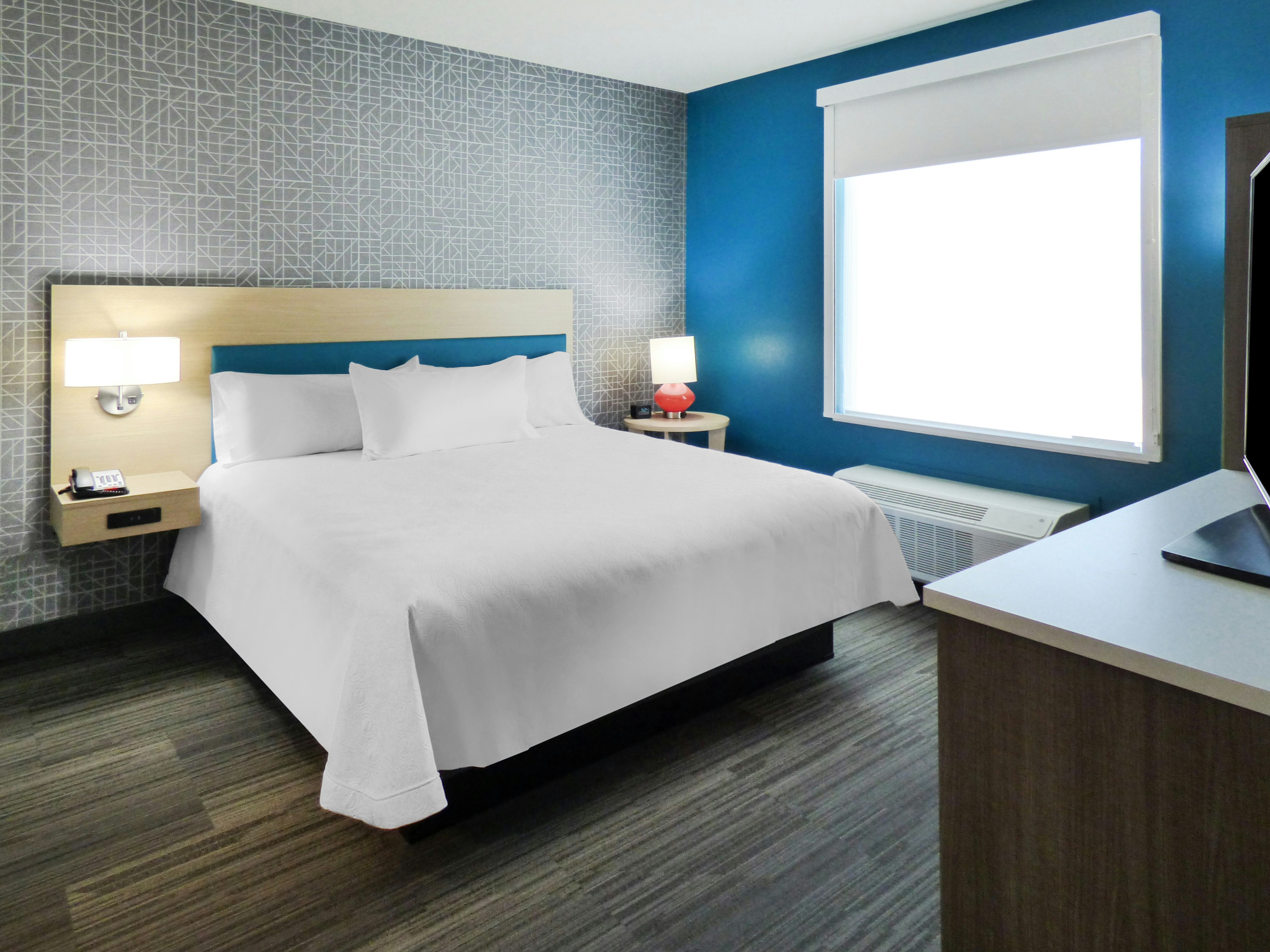 1 BEDROOM, SUITE, KING BED