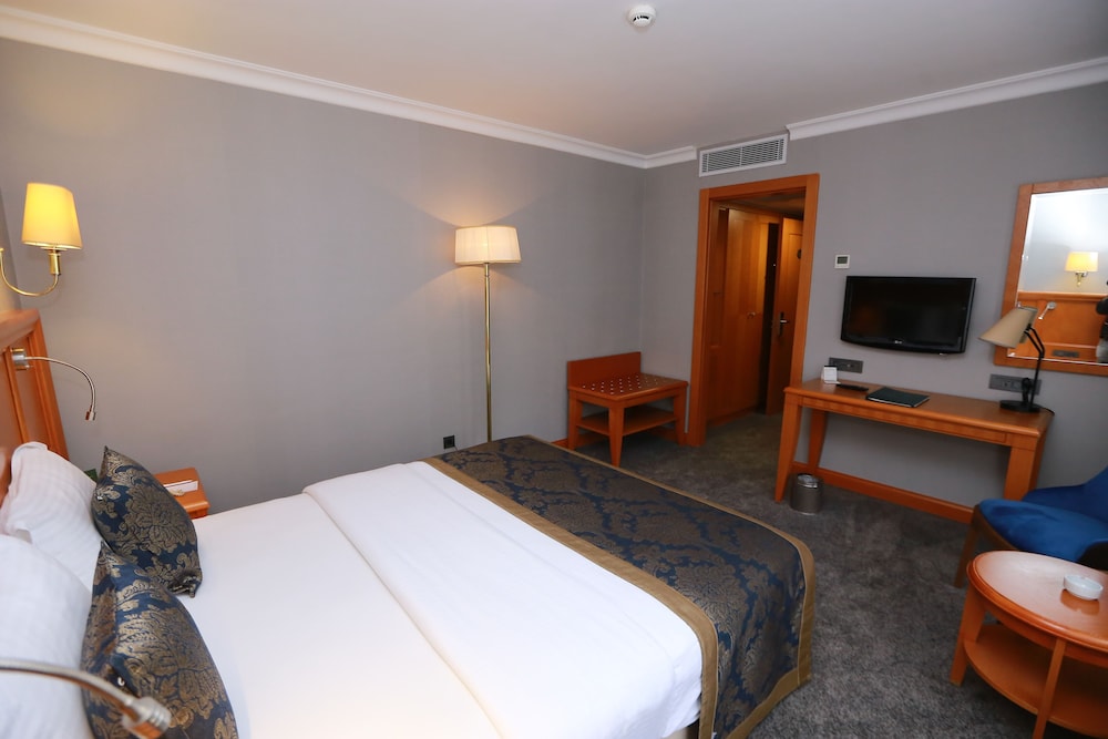 La Quinta by Wyndham Giresun 17/71