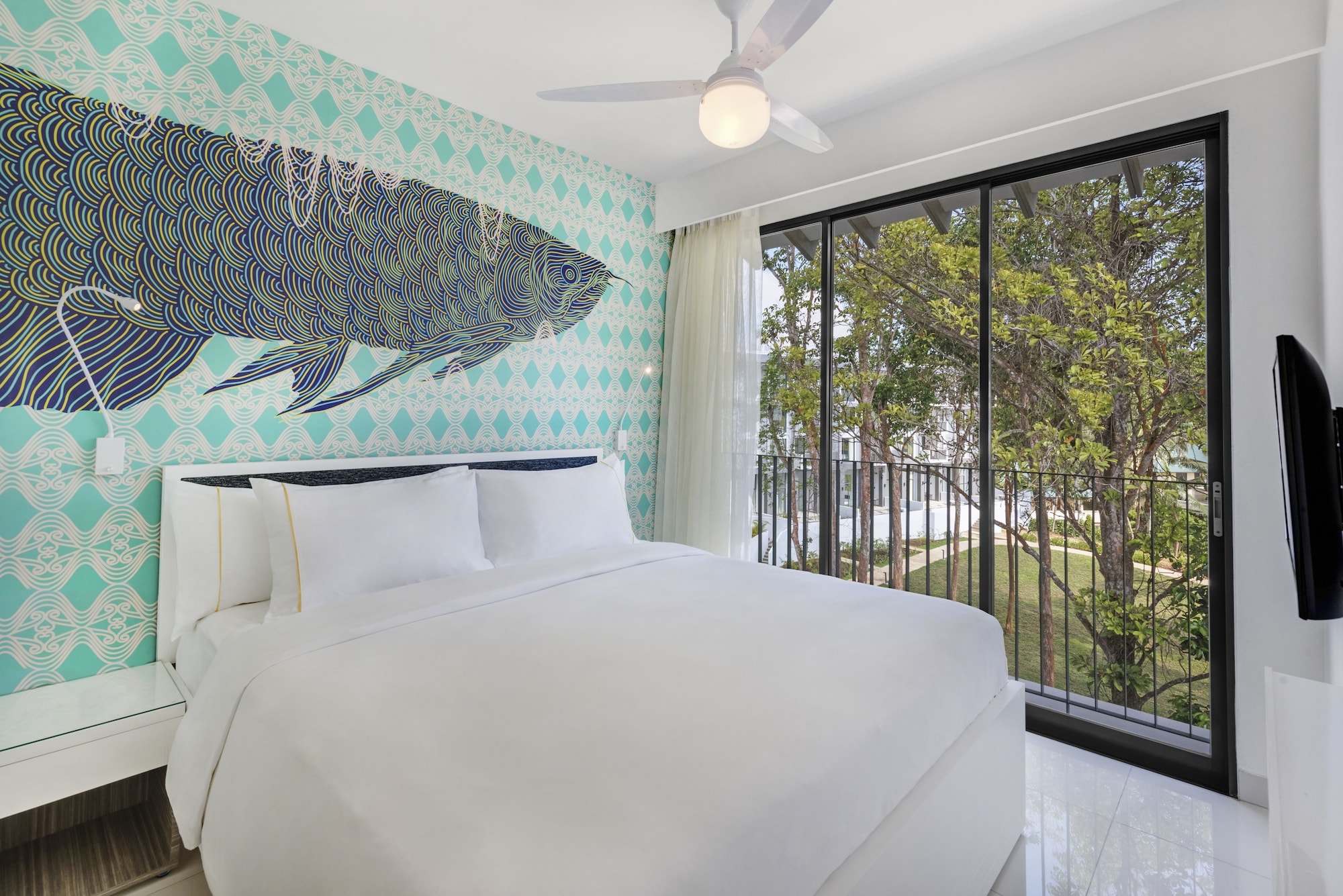 1 BEDROOM, SUITE, QUEEN BED